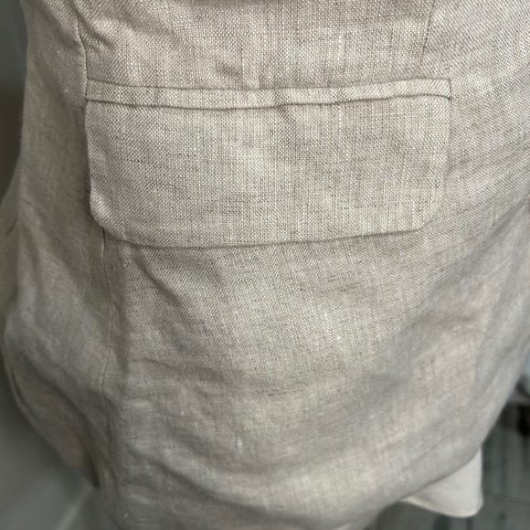 Reformation Billie Linen Vest - Picture 6 of 10